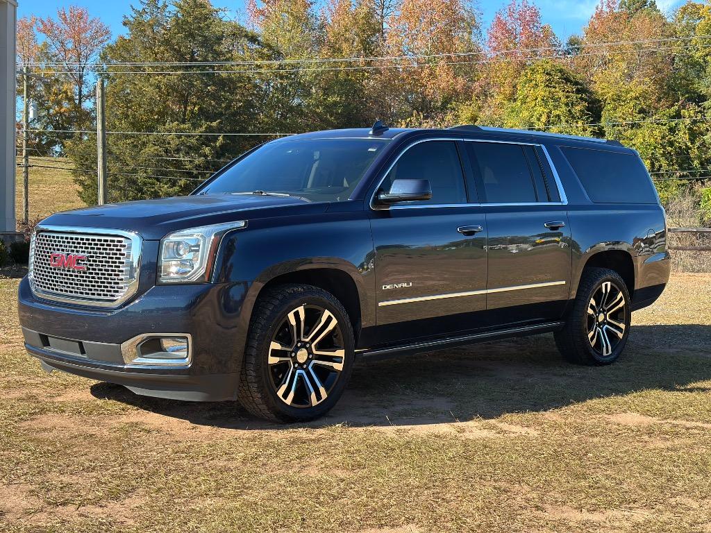 2017 GMC Yukon XL Denali