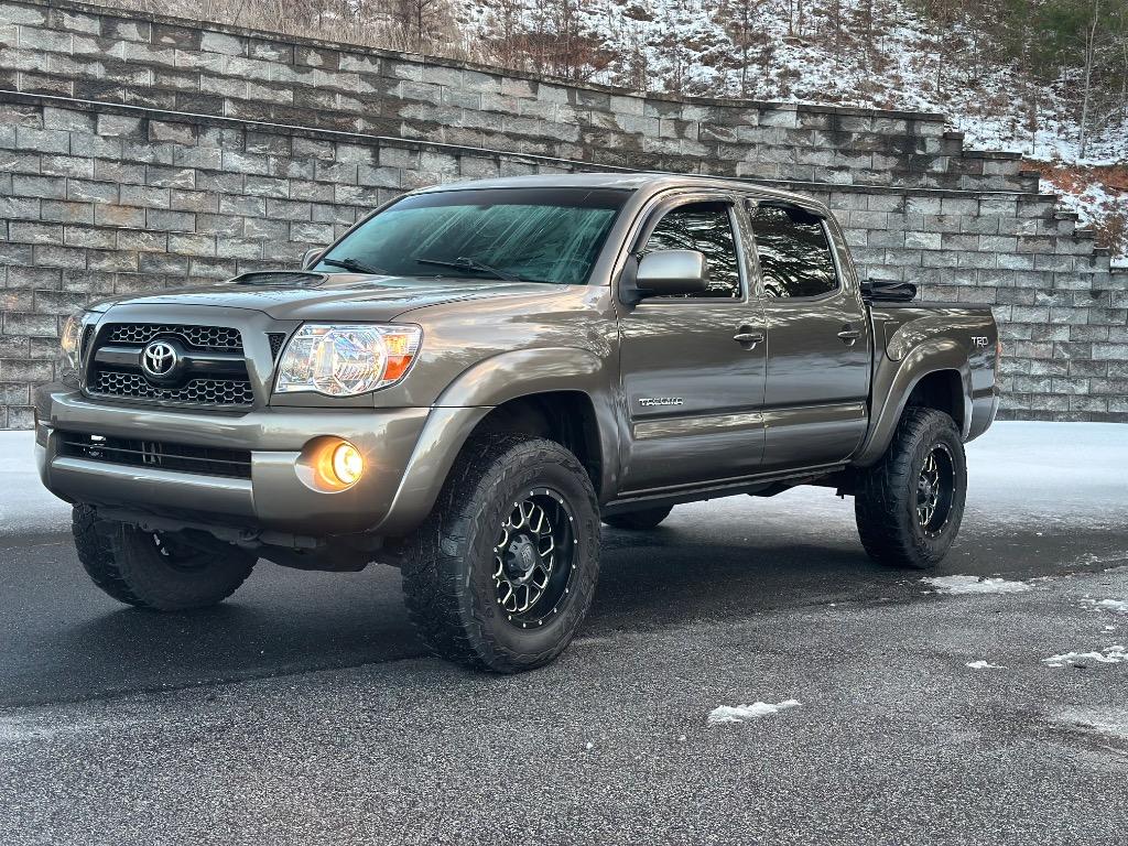 2011 Toyota Tacoma Base