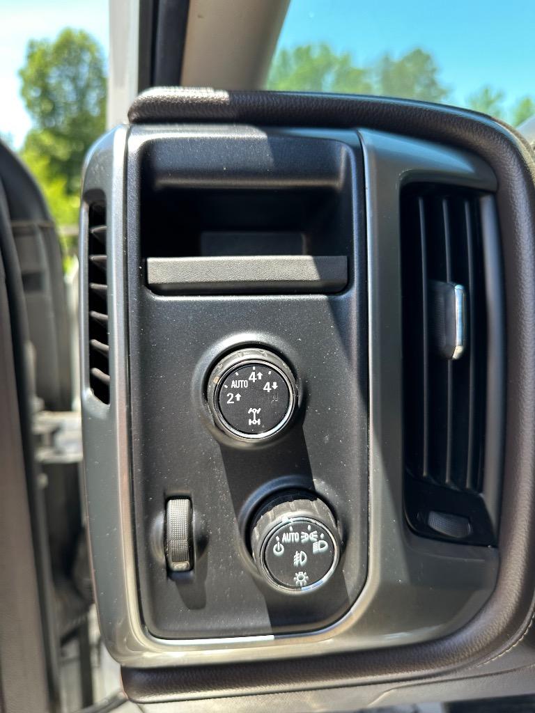 2016 Chevrolet Silverado 1500 LTZ - Photo 11