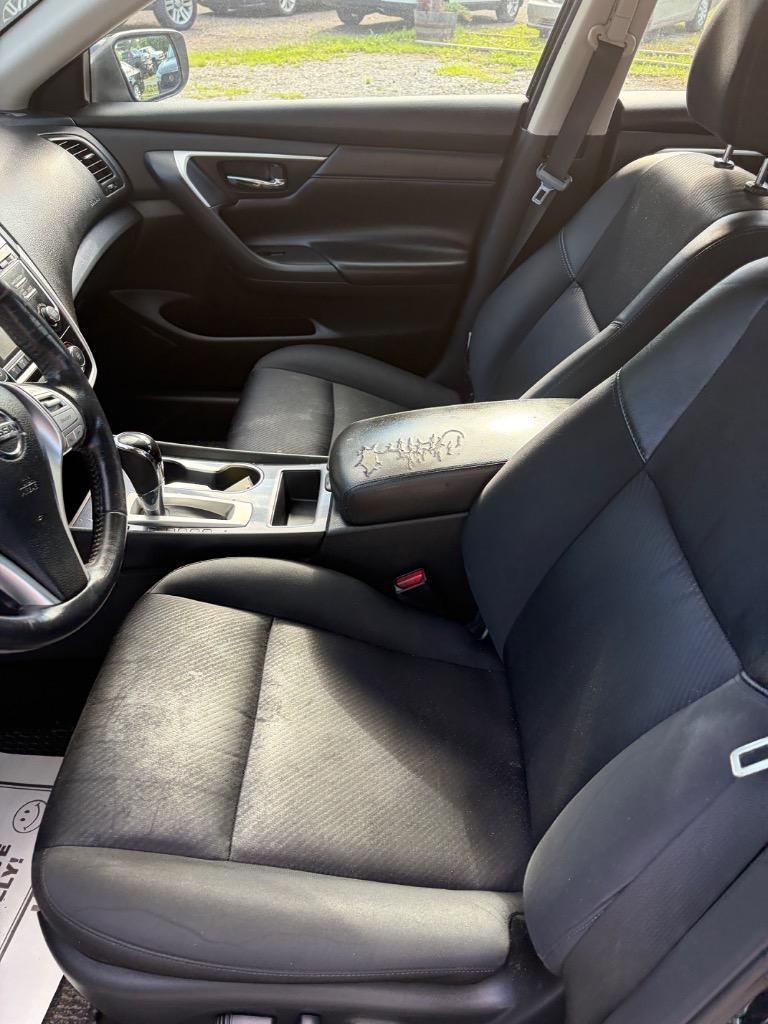 2018 Nissan Altima SR - Photo 8