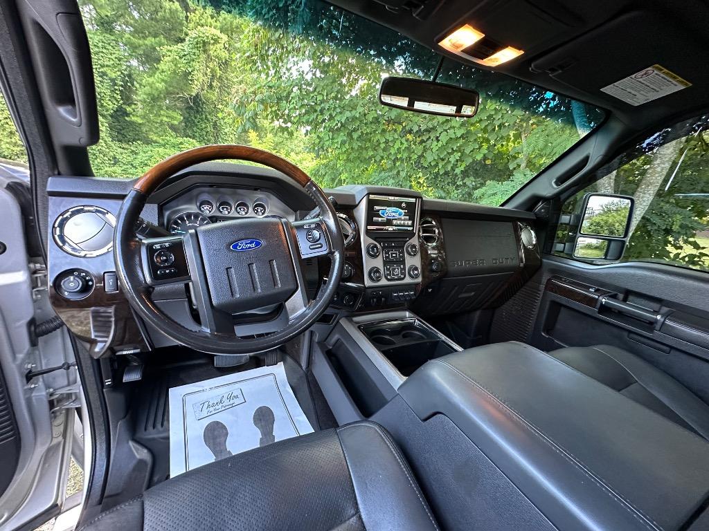 2015 Ford F-250 Super Duty Platinum - Photo 8