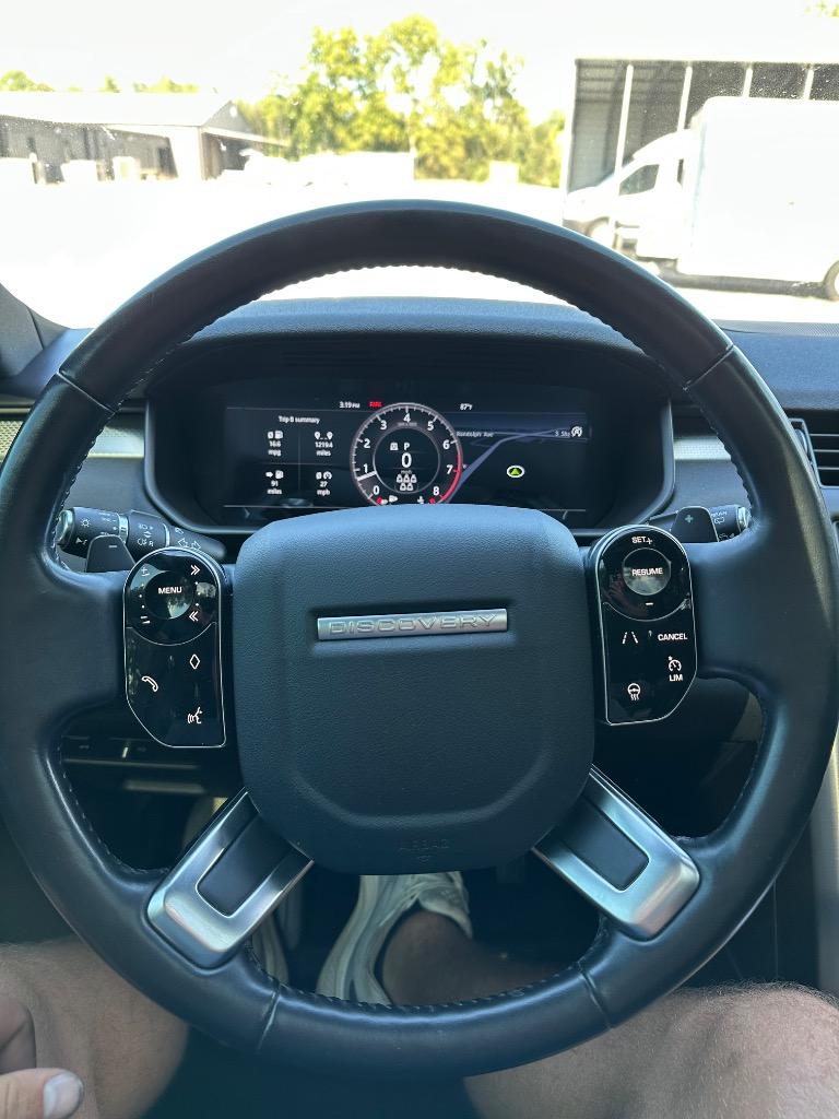 2020 Land Rover Discovery Landmark Edition - Photo 11