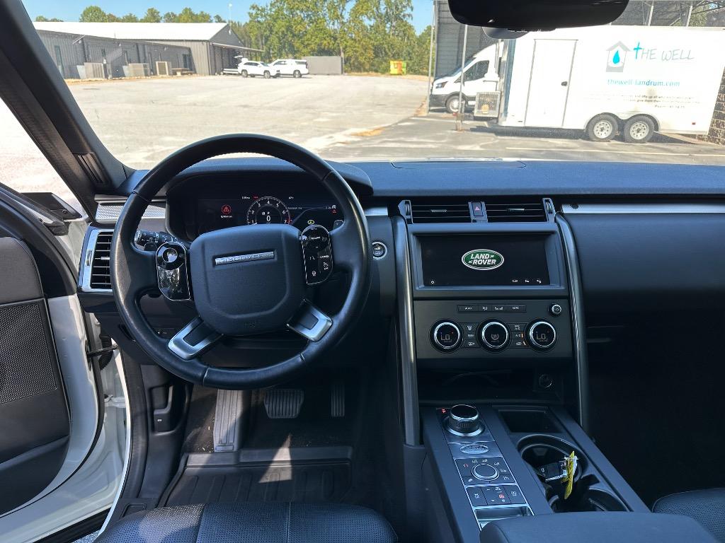 2020 Land Rover Discovery Landmark Edition - Photo 14